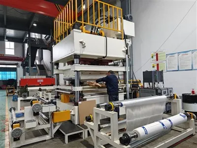 UD Stroj za križanje tkanine